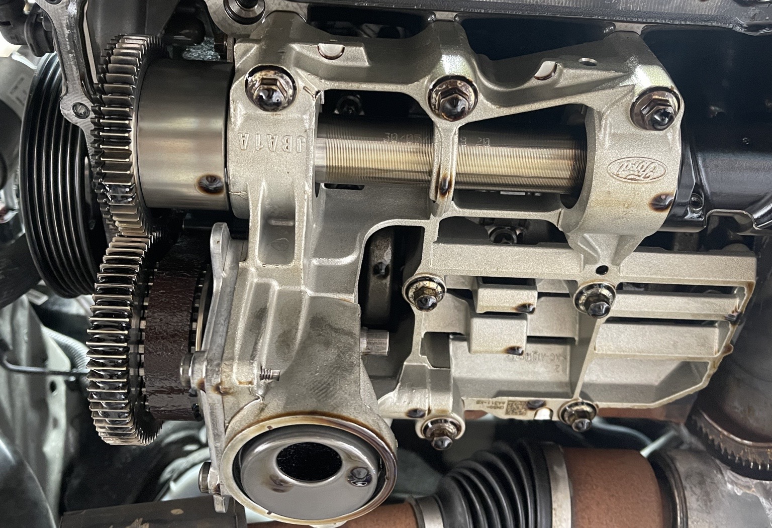 Internal engine and oil pump inspection